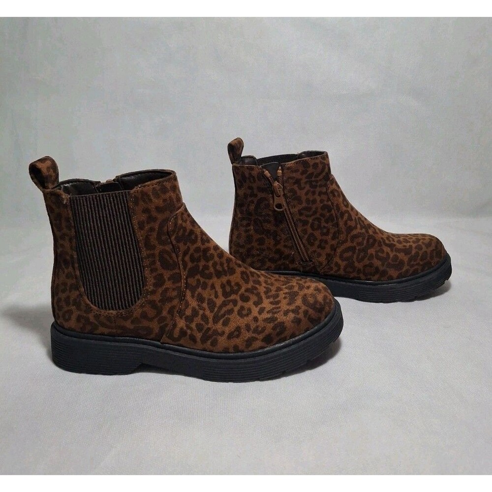 Cat & Jack Zita Slip on Chelsea Boots Girls Size 2 Leopard BrownTarget Kids Shoe - Picture 4 of 7